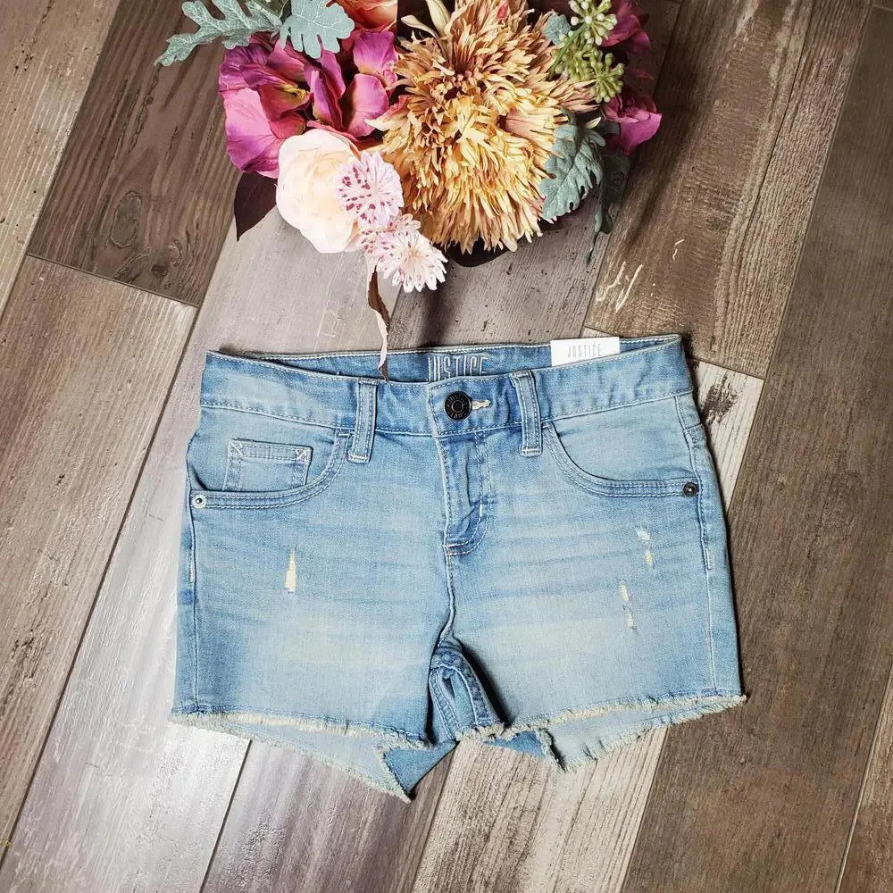 NWT Justice Girls Raw Hem Distressed Denim Shorts Size 10 Light Wash
